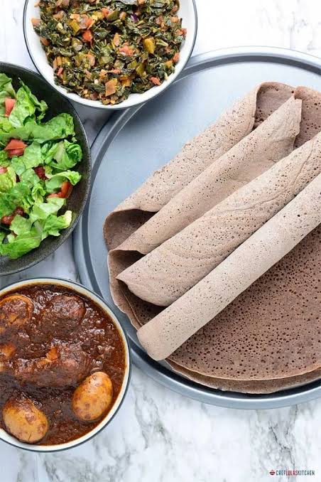 How to Prepare Injera in Ethiopia